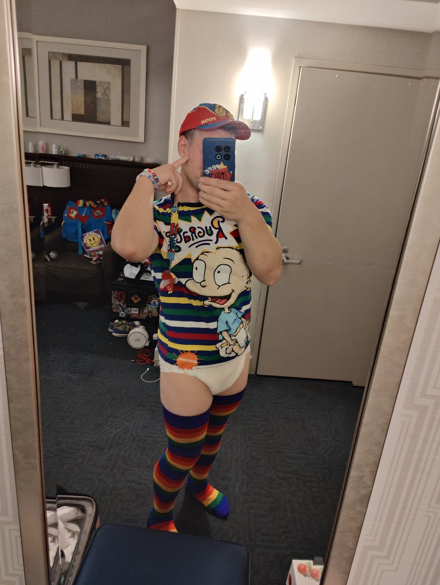 Time for open diap #BFC walkies

#abdlcommunity #abdllifestyle #abdl #littlespace #babyfur #babyfurcon