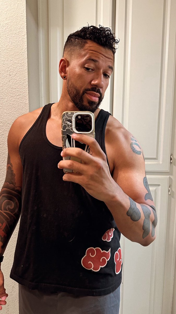 Valentino tweet media