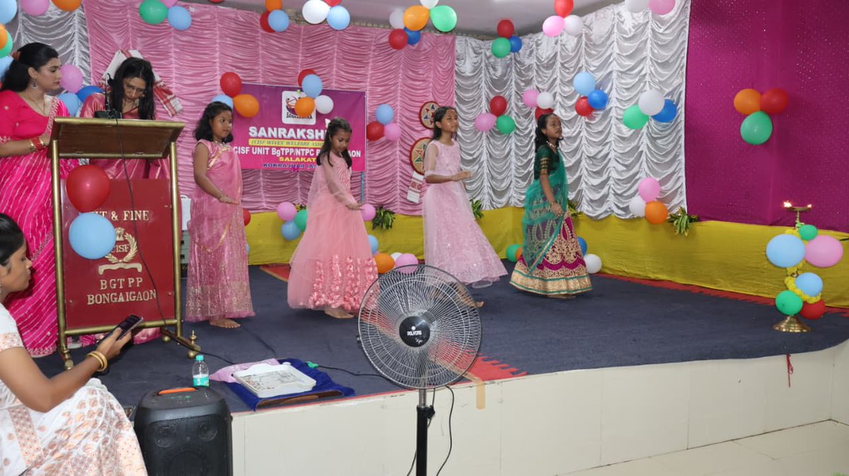CISFNORTHEAST's tweet image. A wonderful cultural evening by #Sanrakshika members at CISF Unit NRL Numaligarh & BgTPP Bongaigaon
A celebration of tradition, unity, and joy through music & dance.
#CISF #CulturalProgram #shieldofsecurity
@CISFHQrs @PIB_India @HMOIndia @NRL_MoPNG @ntpclimited @MinOfCultureGoI