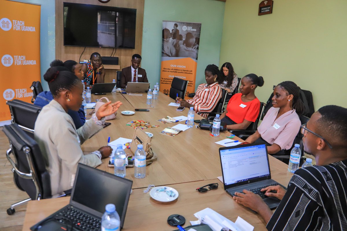 TEACH4UG's tweet image. 6/7

This P2P exchange not only strengthened Uganda’s recruitment strategy but also created a continental network of collaboration and shared learning that will go on to shape the next generation of leaders. 🙌

#TeachForAll #TeachForUganda #Collaboration #RecruitmentExcellence