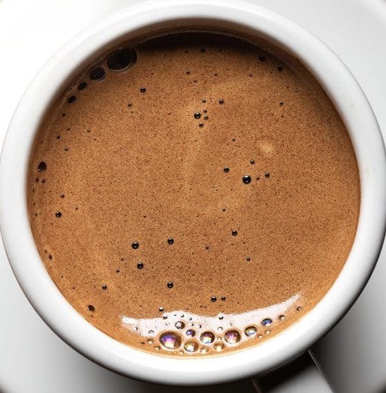 Второ ☕️ а нема ни 9 😏 

#ДоброУтроУбави