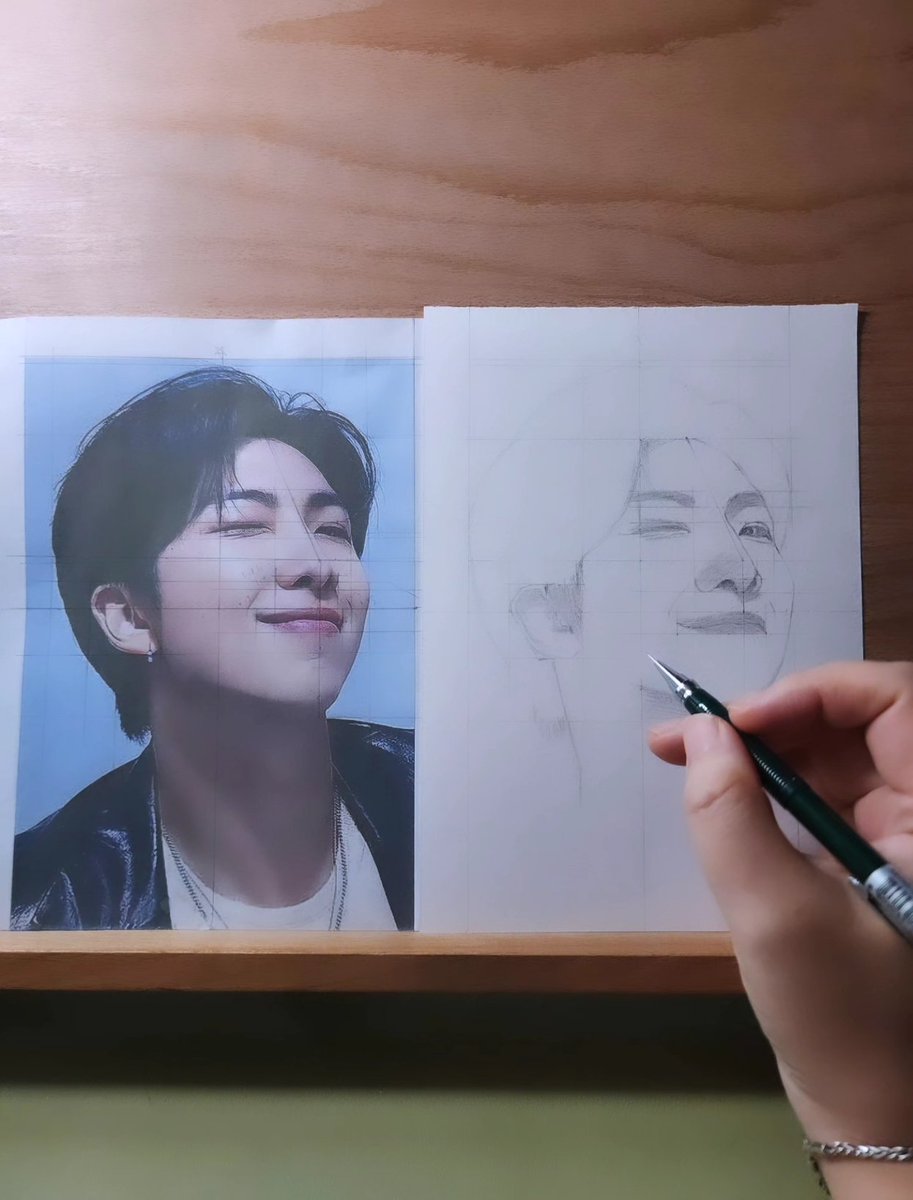 yoono_yoono's tweet image. #RM팬아트

남준아 생일축하해! 언제나 널 응원해!🫂
오늘 만큼은 세상에서 제일 행복한 사람이 너이길 바래!🎂🎊🎉🎁🥳🎈

#남준아_생일축하해
#변화는있어도_변함은없는_RM사랑
#남준만의_속도와_방향을_응원해
#나잇값하라구요_남준이는싫어용
#오늘도Namjooning
#HAPPYRMDAY