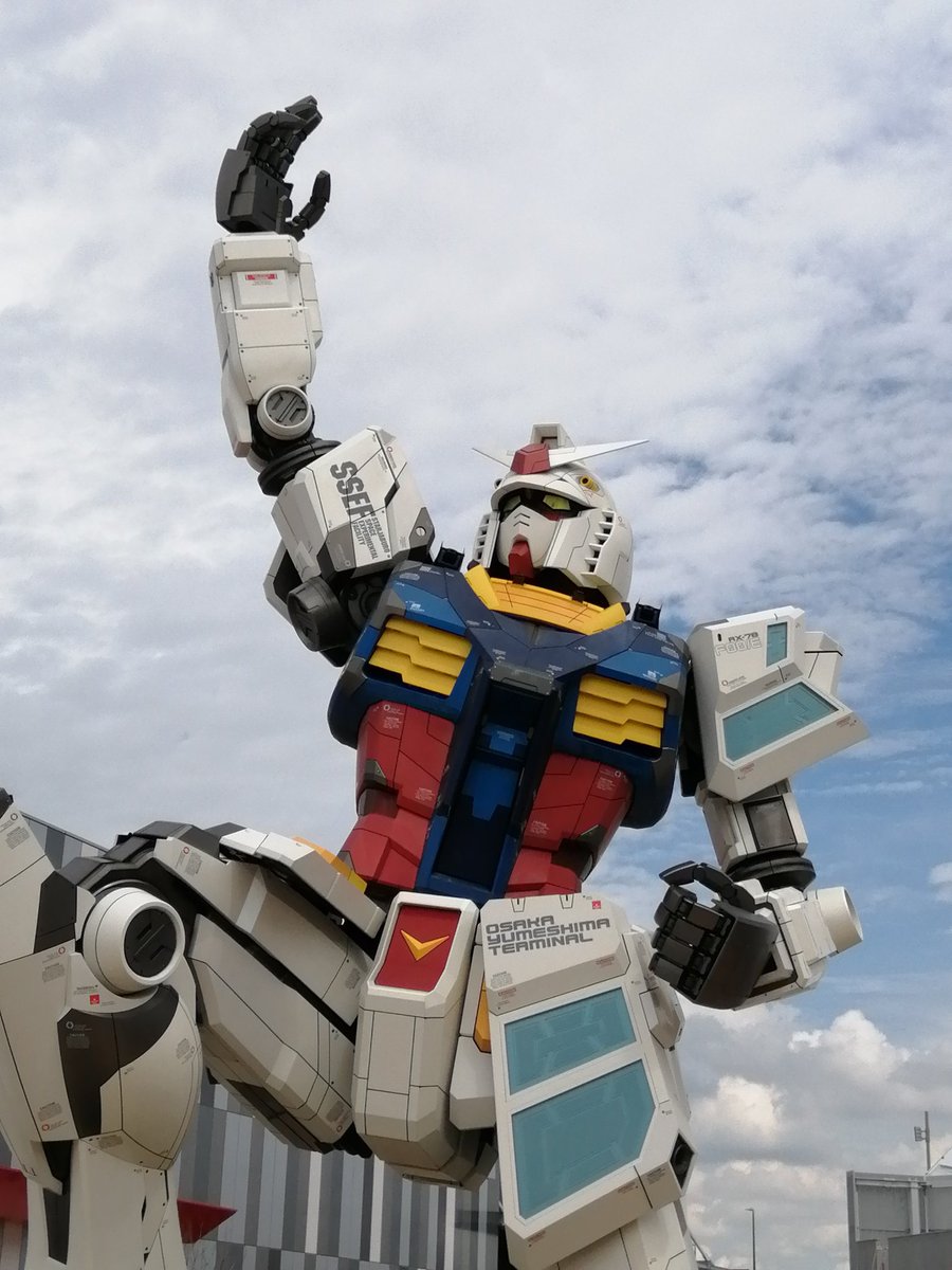 AtchiCoder's tweet image. 2度目のガンダム。夏休みのときより、人がものすごく多い。
駆け込み万博、すさまじい。