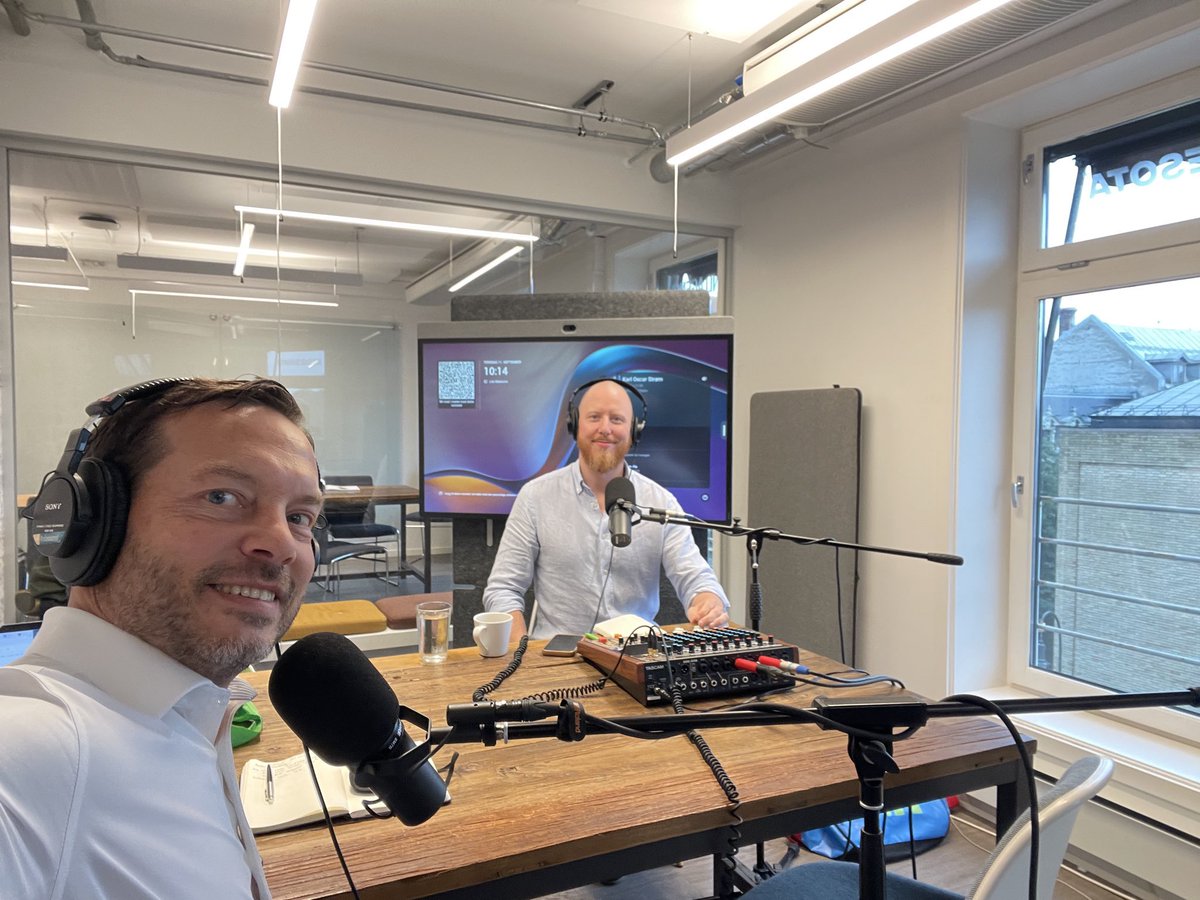 Hva får en mann med 30 års erfaring i finansbransjen til å sitte med en uggen følelse over pengesystemet på tur i Femundsmarka? Og hva viser tallene når man faktisk regner på de? Stor takk til <a href="/KarlOStrom/">Karl O. Strøm</a> for en historieleksjon om skatt, inflasjon, gull og bitcoin🔥 Lenke under⬇️