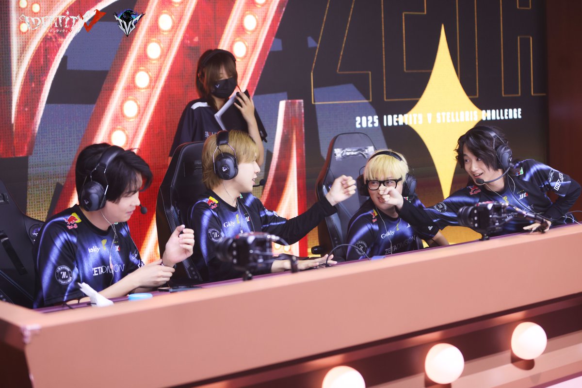 IdentityVChamp's tweet image. #IDVIVS2025
2025IVS招待大会Day2
現場写真

ZETA

Live Now↓
youtube.com/watch?v=ZN_9wi…

#第五人格
#IdentityV