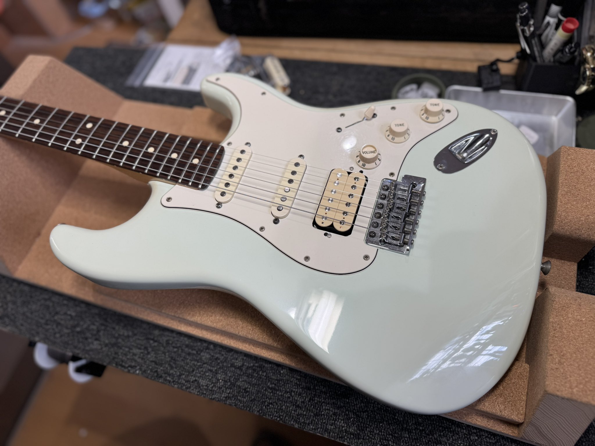 カスタムギター fender改造 ストラトy.o.sピックアップ カスタムギター fender改造 ストラトy.o.sピックアップ 最終値下