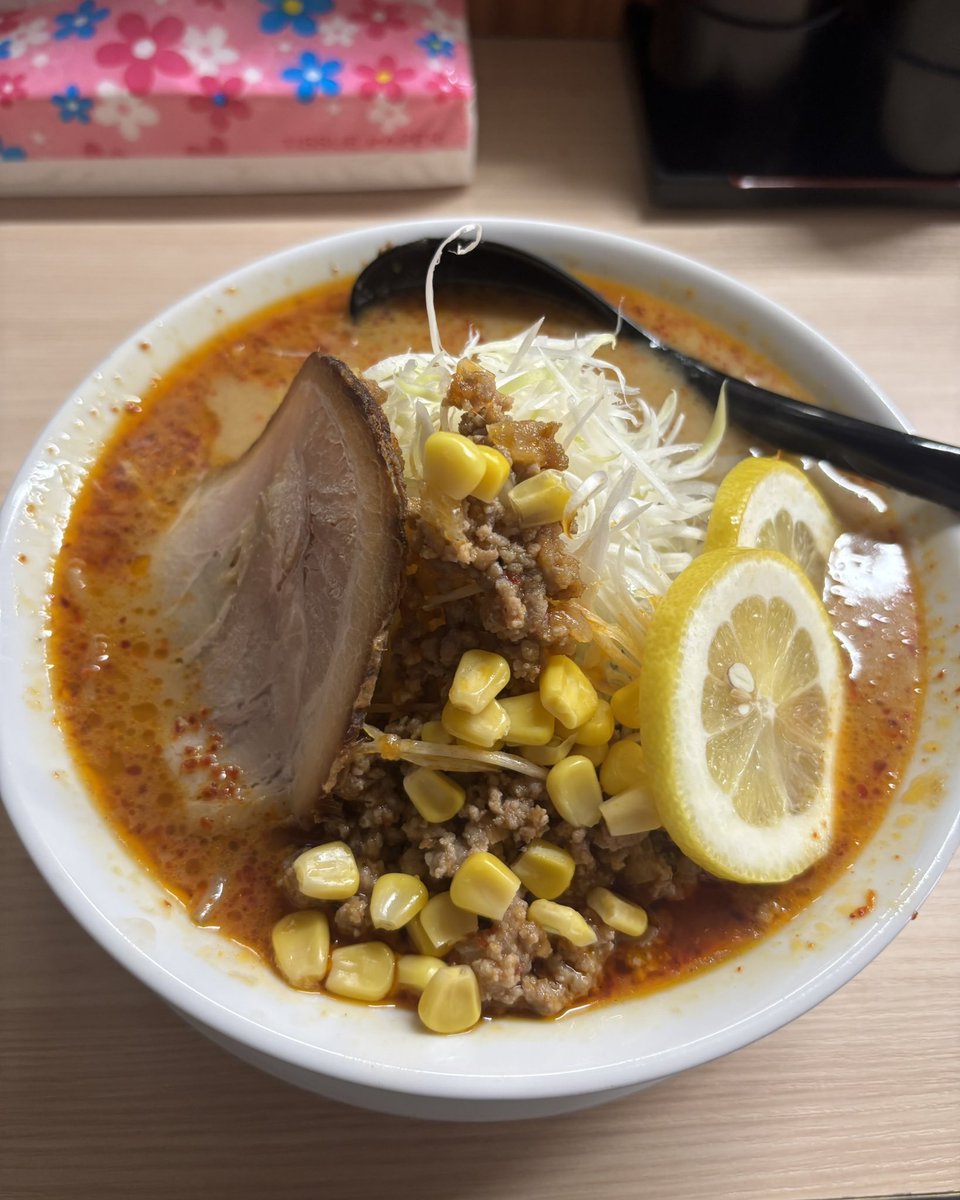 らあめん丸 旭川らあめん やまる - つくば/ラーメン | 食べログ