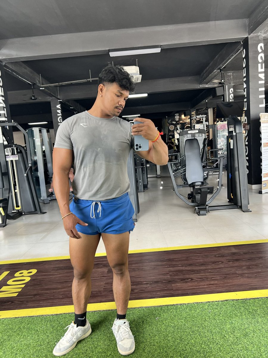 mc_sting9's tweet photo. Gym. https://t.co/EqCZqcS5PY