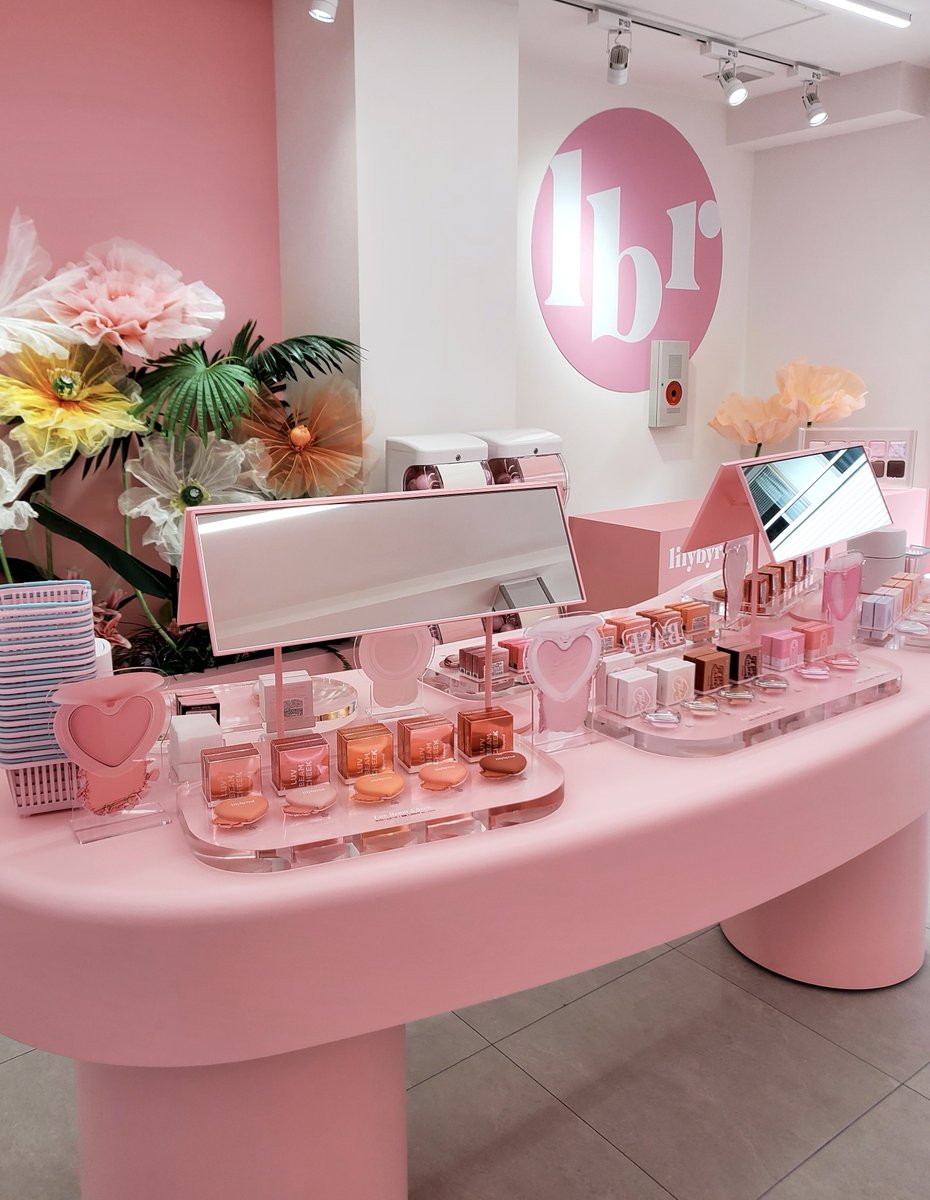 lilybyredkr's tweet image. 도쿄여행 계획 중이신 분 🙋‍♀️
릴바레 일본 플래그십 스토어
내일 오픈 예정이에요 .ᐟ 
도쿄여행 일정에 스윽 추가 어떠세요ෆ
#lilybyred #flagshipstore