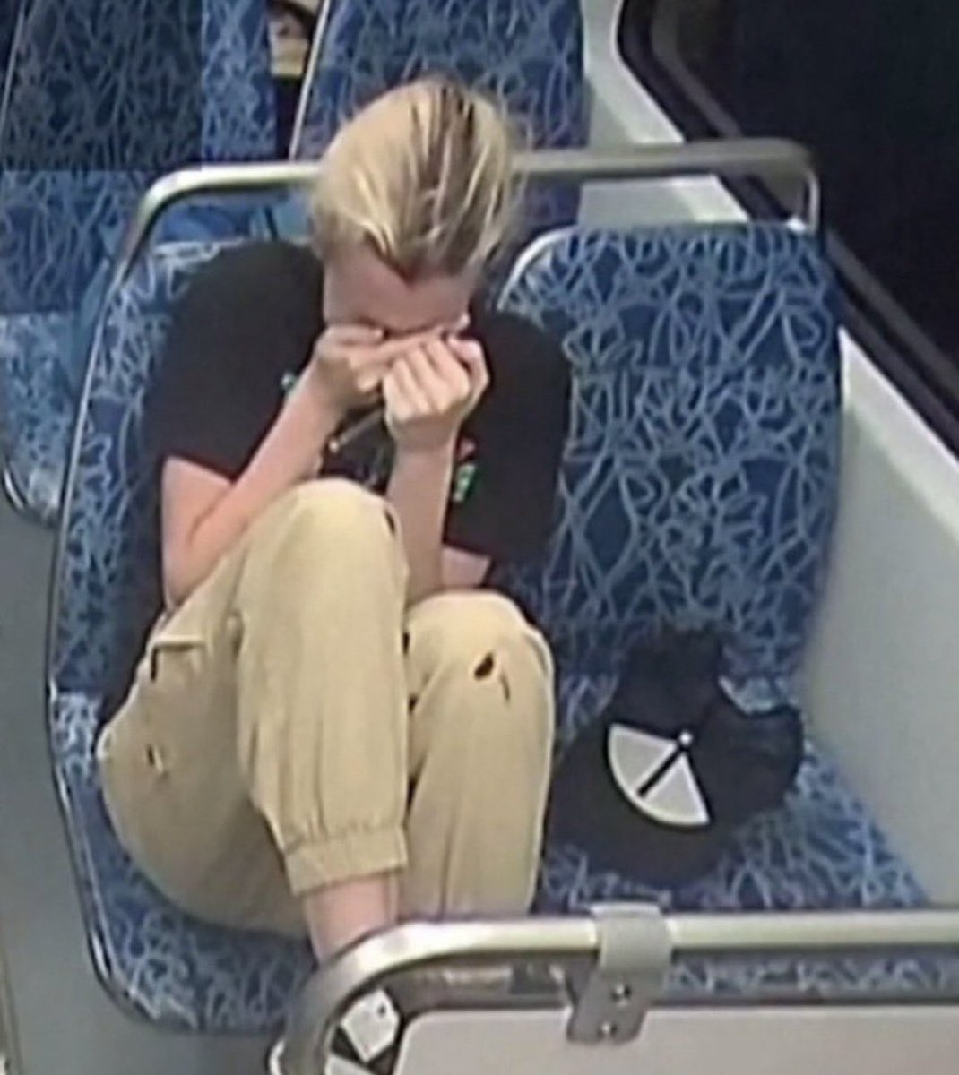 Yüreğimizi parçaladı, bu sefer de bu kıza yandık!