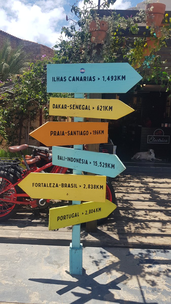 Today's soft pastel summery offering for #fingerpostfriday comes all the way from a sunny #CapeVerde courtesy of <a href="/pauldevine07/">paul devine 🇮🇪</a> #signs <a href="/FingerpostFri/">Fingerpost Friday</a>