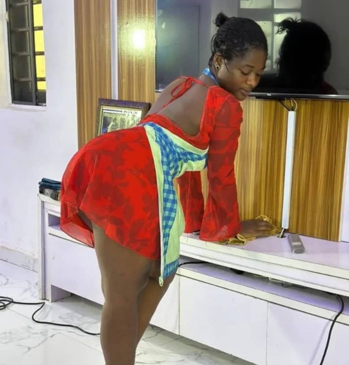 peace_igho's tweet image. You find me like this in your house, What’s your next move?? 🙂↔️