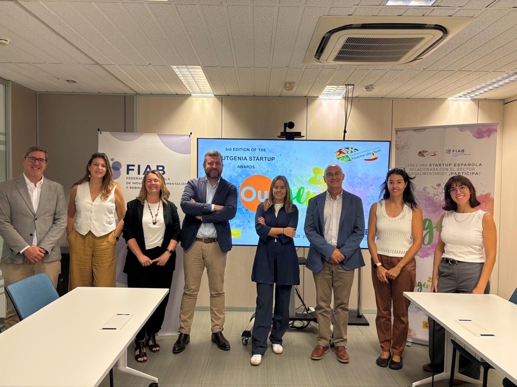 esFIAB's tweet photo. Desde #FIAB y @Food4LifeSPAIN hemos celebrado, con apoyo del @gobmapa, una nueva edición de Outgenia Startup, reconociendo el talento emprendedor como vehículo para transformar la alimentación.

🏆El ganador de #Outgenia Startup 2025 ha sido FRESH CHECK  👇 https://t.co/pcctPZ7jX8