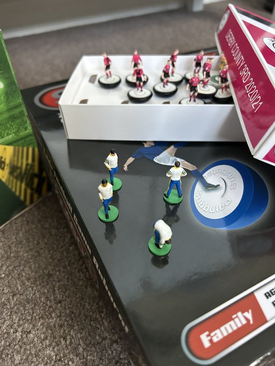 Little Plastic Legends tweet media