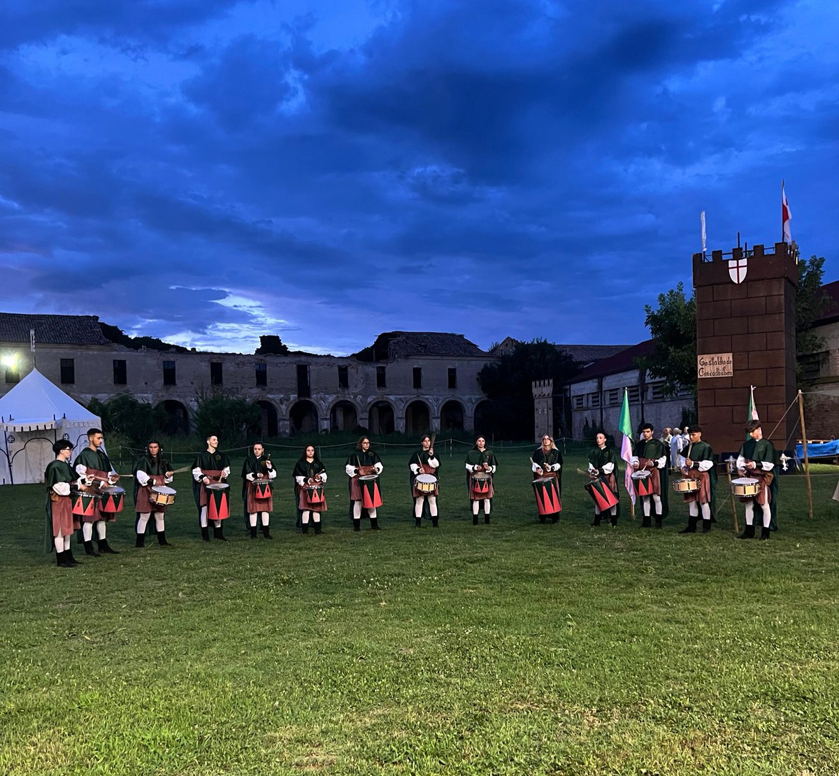 Damiano Benetazzo tweet media