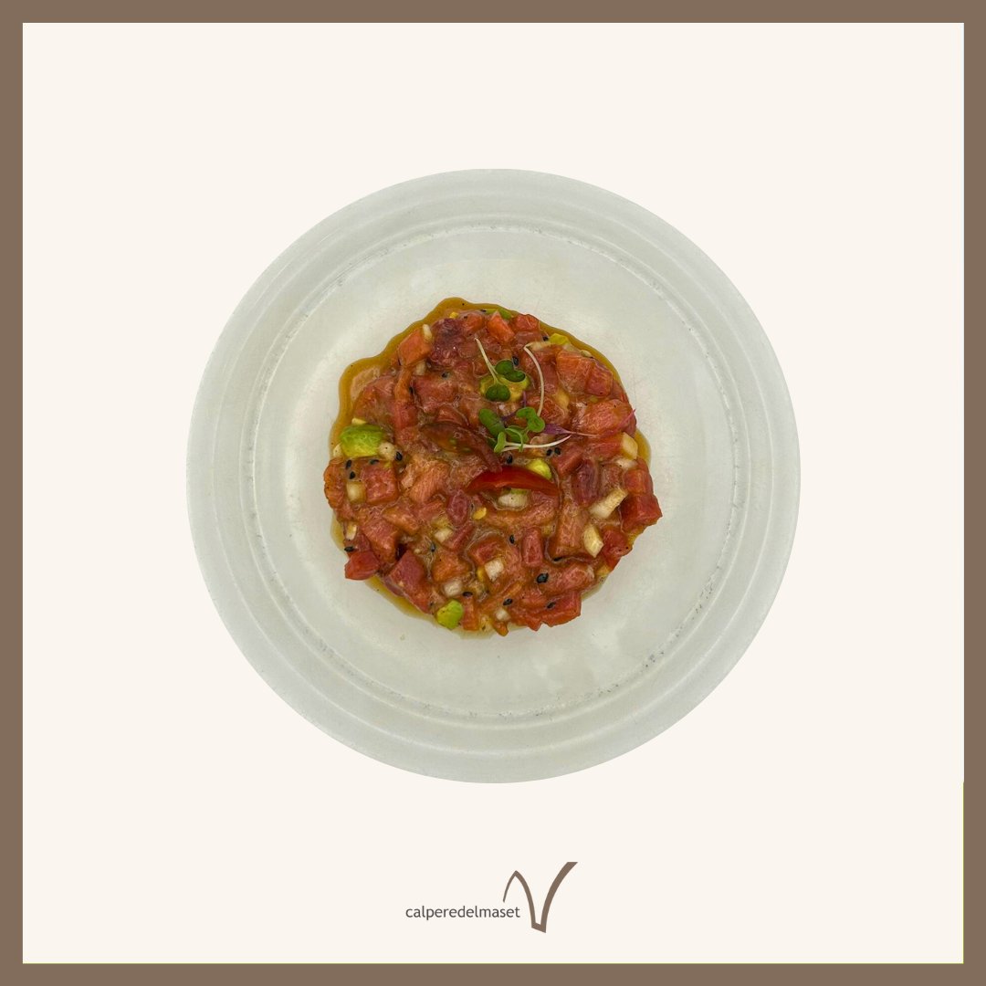 🐟✨ Tartar de tonyina vermella del Mediterrani!

Frescor, sabor i elegància en un sol plat. Ideal per començar l’àpat amb lleugeresa i bon gust.