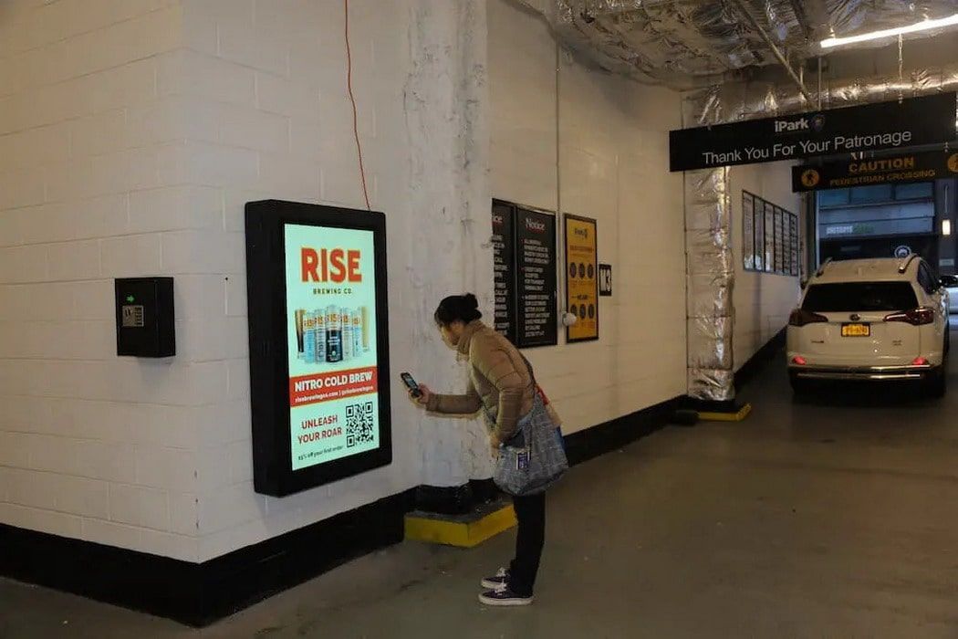 SHININGLTD1's tweet image. Step into the digital age of signage! These displays are powerful tools for effective communication and branding ✨ See what they can do. shiningltd.com/digital-sign-d… #VisualSolutions