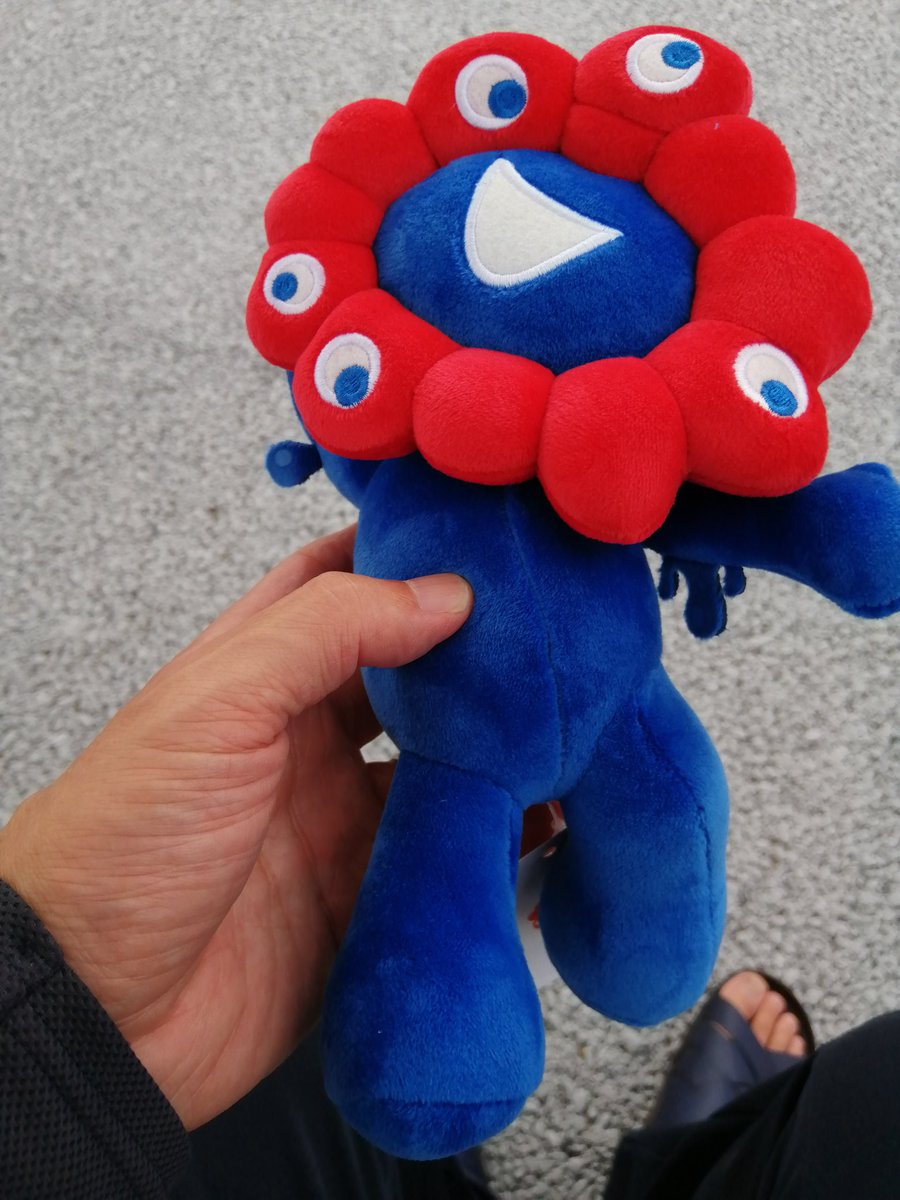 AtchiCoder's tweet image. ミャクミャクくじは、３等。
