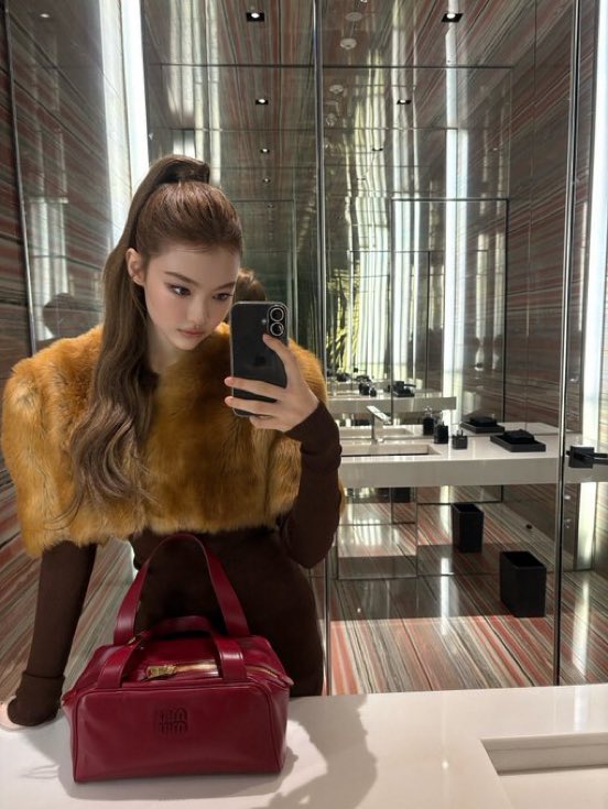 #ELLA #엘라