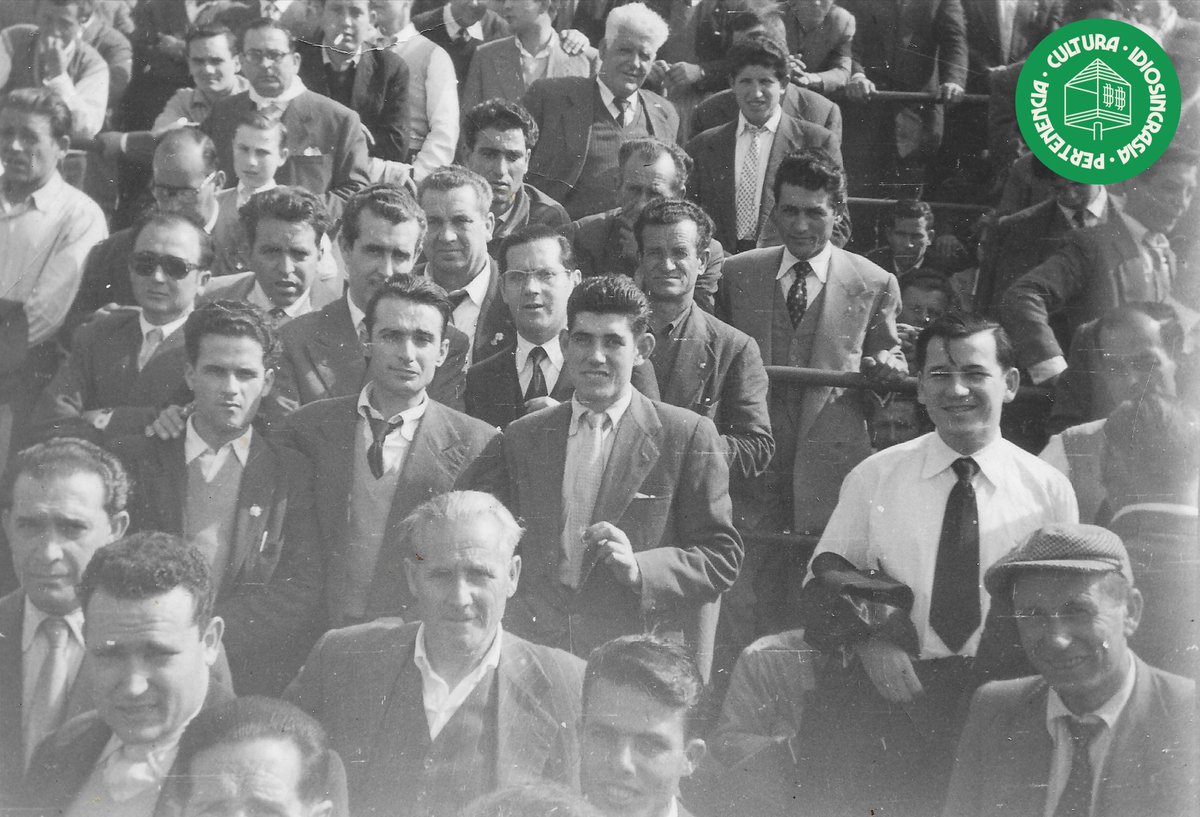 ¡Feliz 12 de septiembre, querido <a href="/RealBetis/">Real Betis Balompié 🌴💚</a> Balompié!

El Betis es una forma de vida que compartes con tu familia, la de sangre y la de cada domingo. Está en lo bueno y en lo malo, te la heredaron tus mayores... y es heliopolitana.

Volveremos a cumplir años en nuestra casa 💚