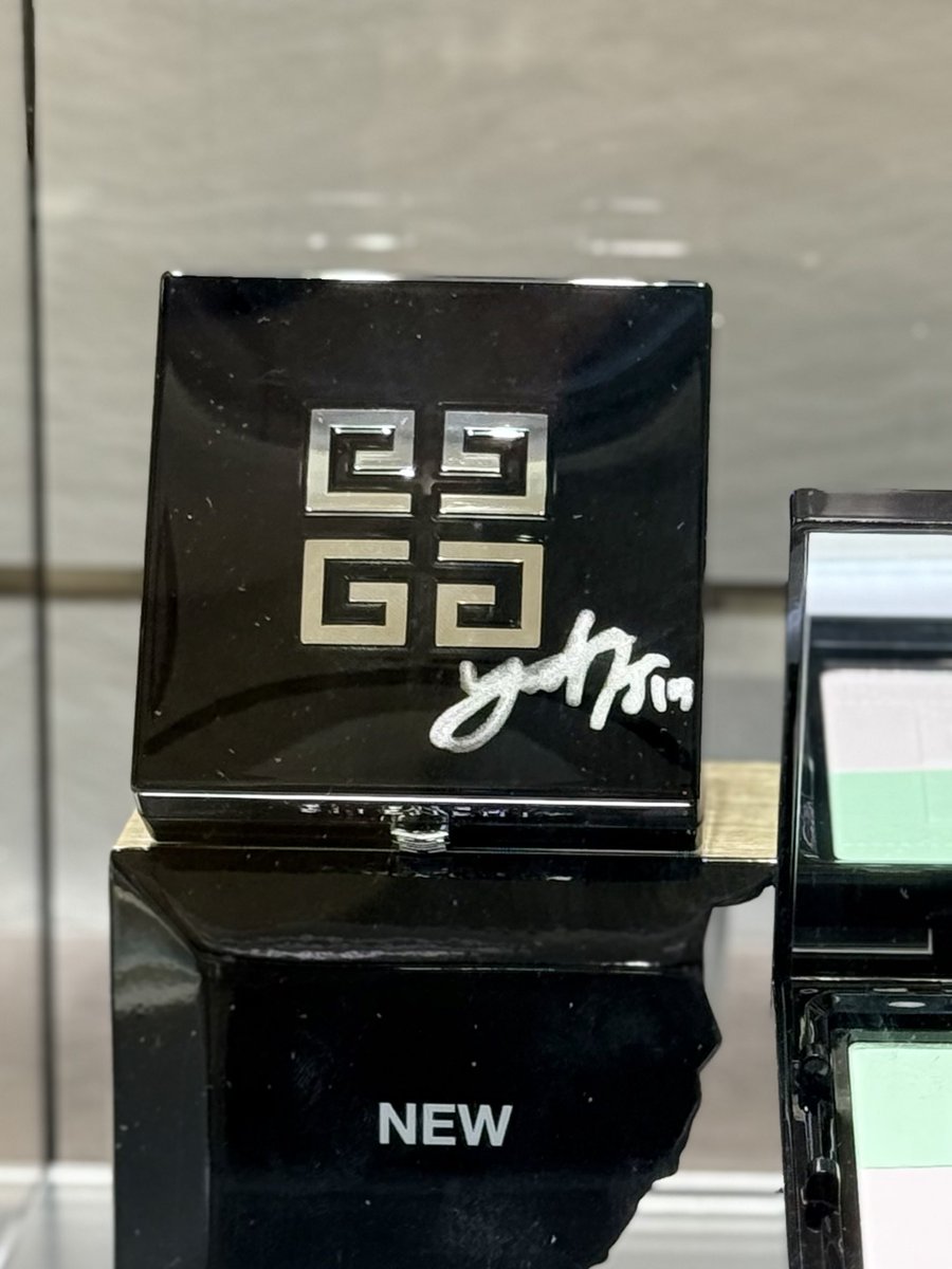 神宮寺くんのサイン✍️ 今回も可愛く愛おしい🩵 “Jin”がキュッと