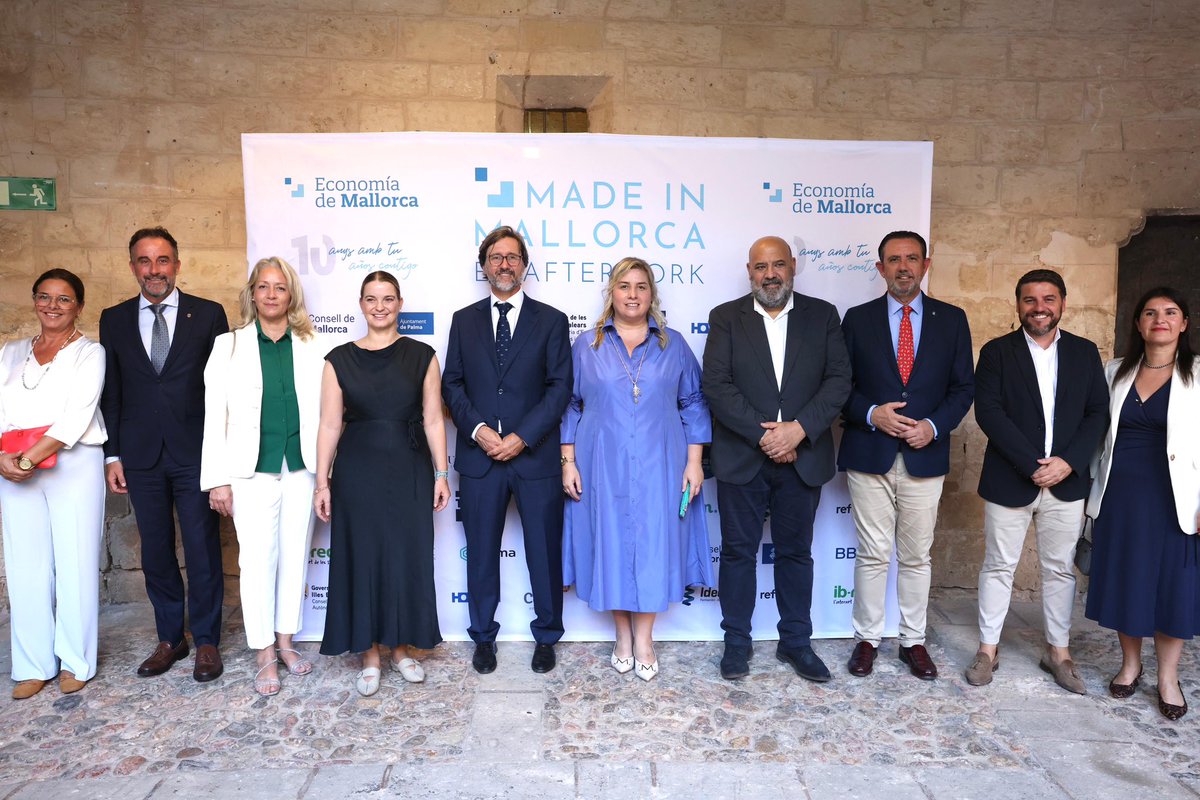 conselleriaEOE's tweet photo. Celebram amb @ecodemallorca els seus primers 10 anys informant cada dia, de forma especialitzada i amb rigorositat de tota l’actualitat vinculada al món empresarial de les illes.

Un diari digital que dona posa cara i veu i dona visibilitat a tots els professionals que dinamitzen un dels principals sectors econòmics de #Balears.

Molts d’anys #EconomiaDeMallorca!