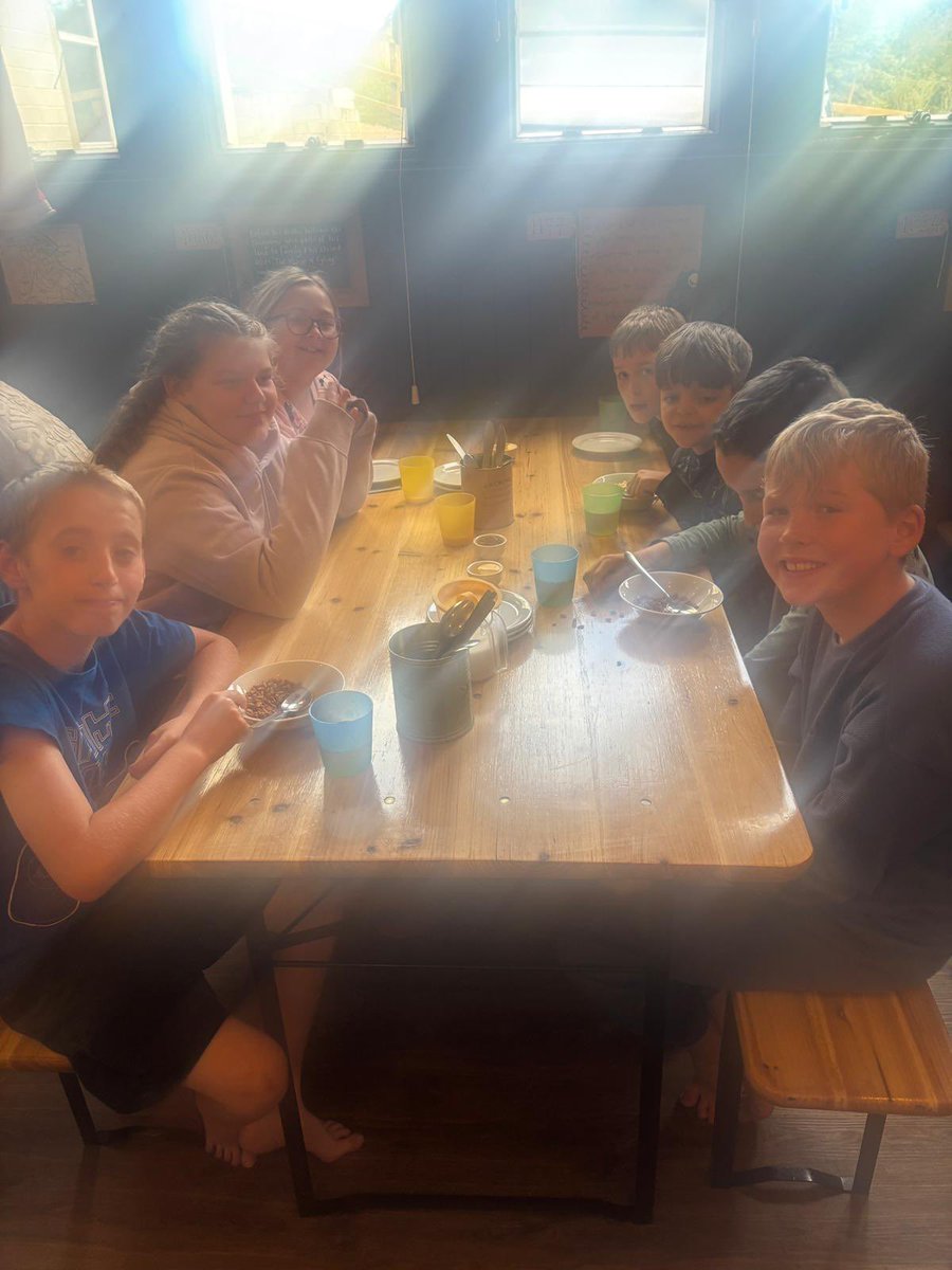 Holme Valley tweet media