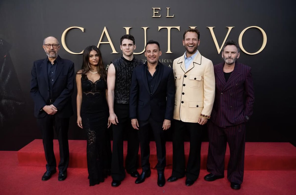 Clickche1's tweet image. Enhorabuena amigo Fernando Tejero por tu estreno.
Hoy, 12 de septiembre en cines.
Ya estamos preparando palomitas 🍿🎬

@Carcelen_Mgmt @Clickche1