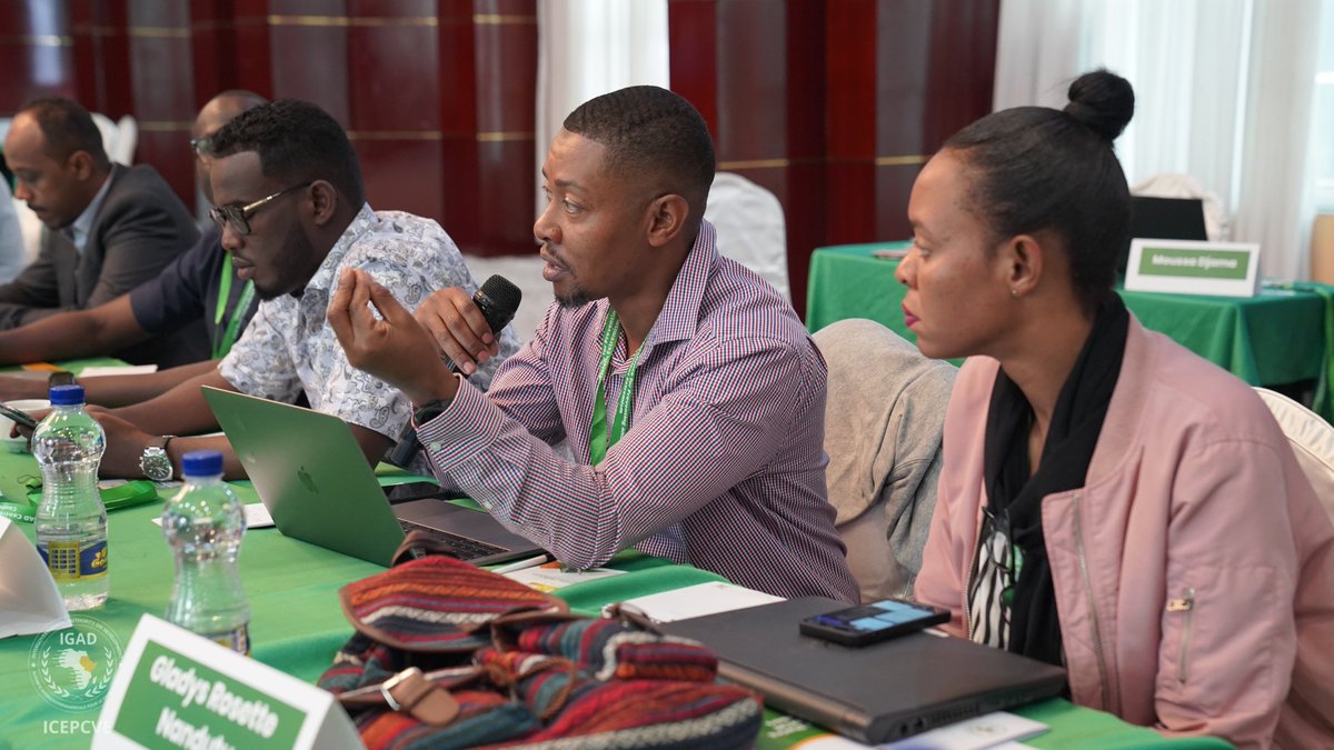 Integrating Dialogue to Counter Violent Extremism: Rich discussions highlighted how civil society actors in the IGAD region are using intercultural and inter-religious dialogue in peace-building including P/CVE efforts. Media representatives recommended that they actively share