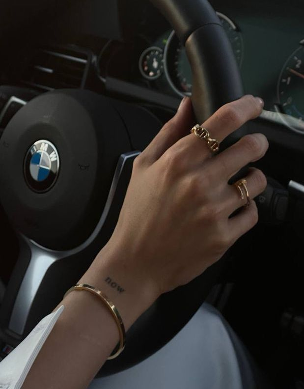 bmivrionex tweet media