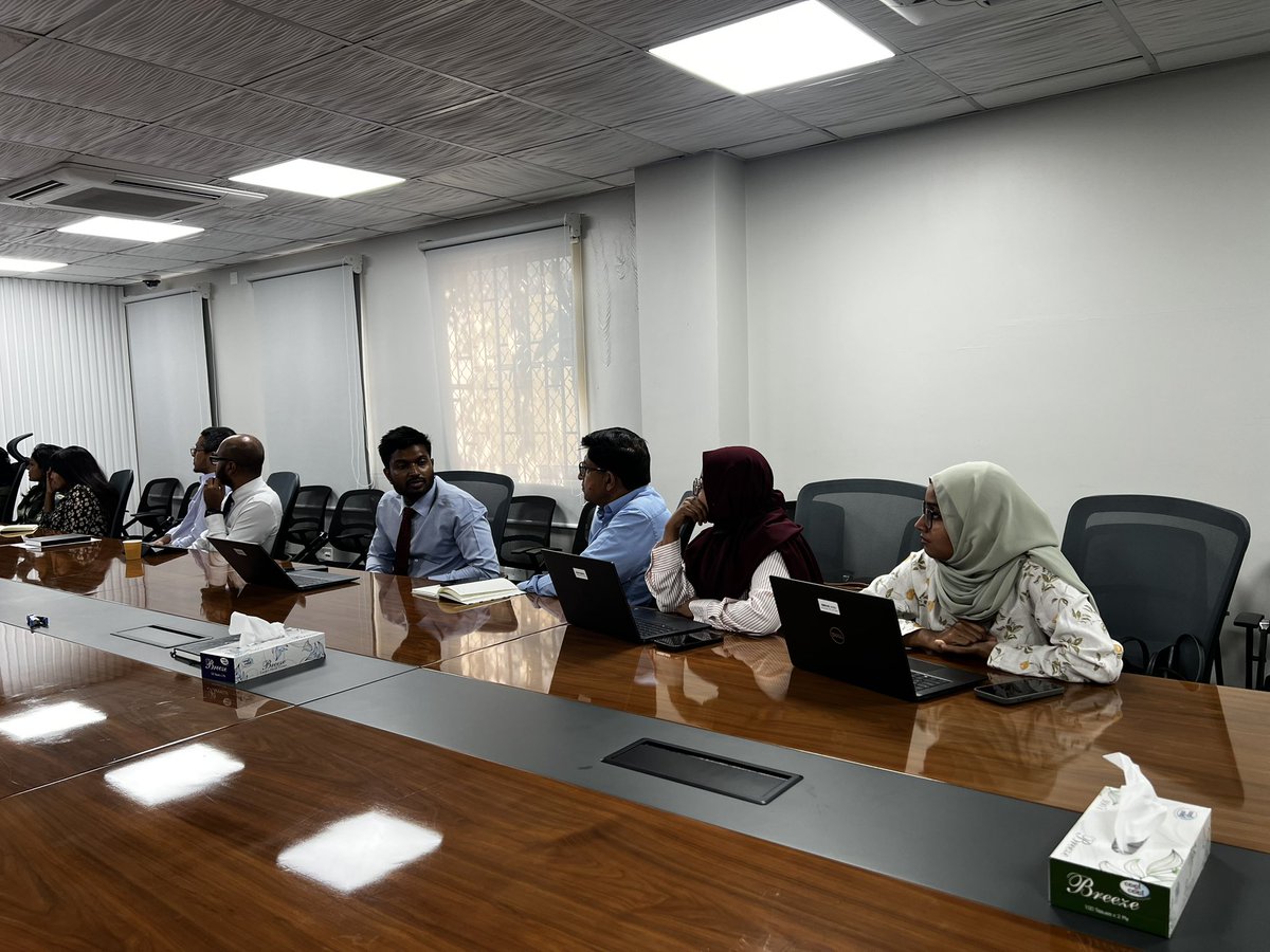 D'MADD PMU presented the Implementation status, Project activity updates, challenges and issues at the Project Review Meeting with <a href="/MoFmv/">Ministry of Finance and Planning</a> and <a href="/WBMaldives/">World Bank Maldives</a> on 10 September 2025