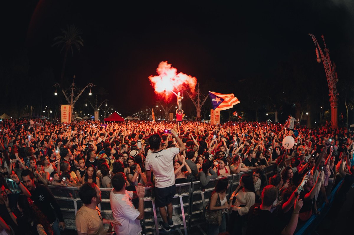 Auxili_Band's tweet image. Quin orgull de diada. Fins la victòria sempre!