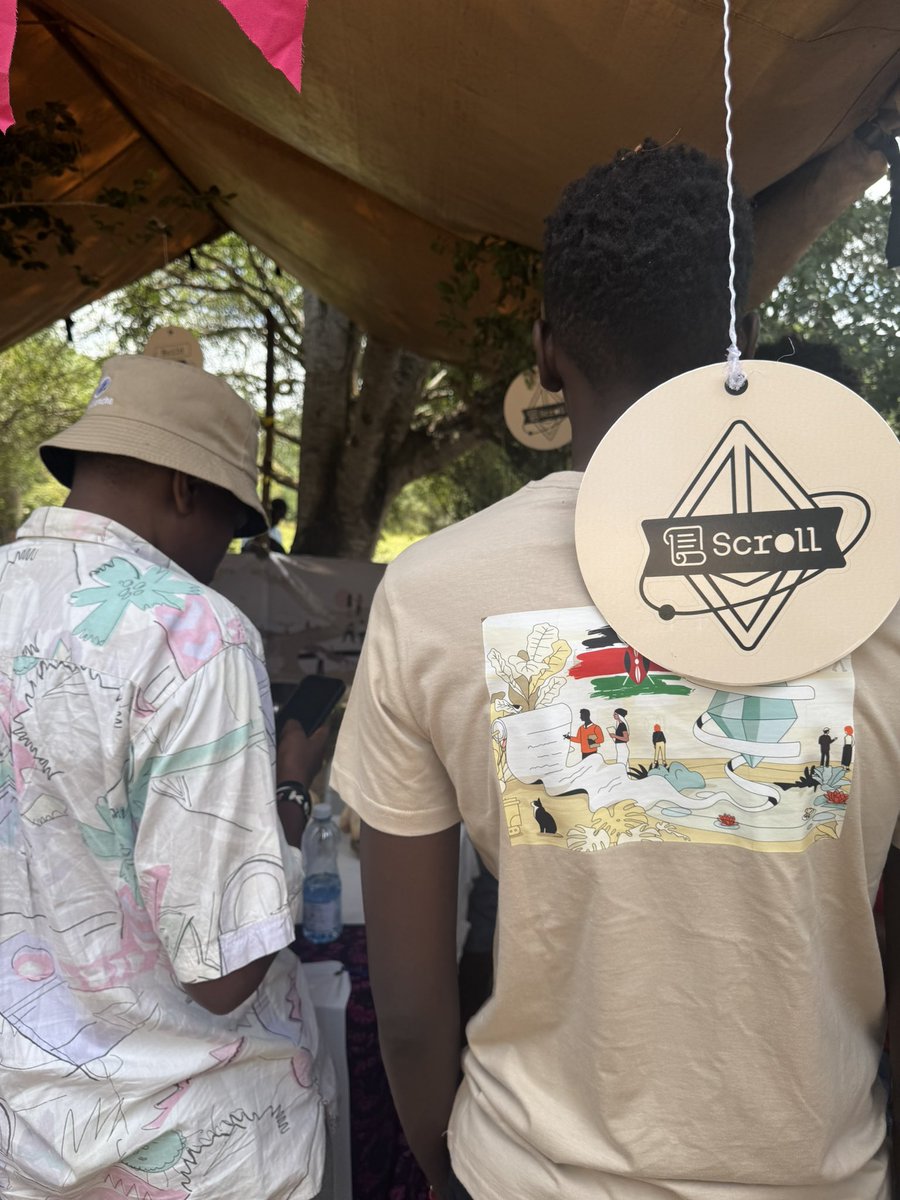 __Mwaura's tweet image. . 🧱✨ #BuildOnScroll 
The Kenya @Scroll_ZKP cohort 1 is on site🔥🔥 Glad to interact with the team
@Web3Clubs @ETHSafari