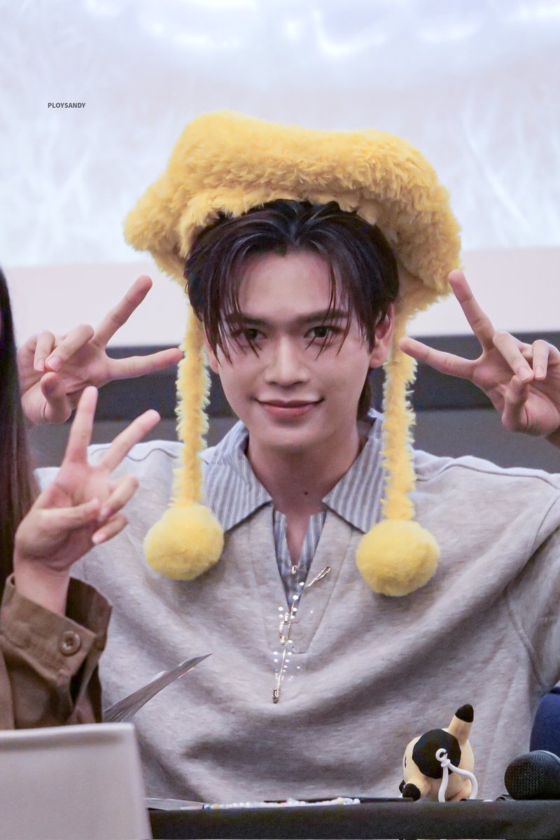 ⌇˚ᰔᩚน้อนลูกชิ้นྀི֒~ ᴘʟᴏʏꜱᴀɴᴅʏ✈️🌞🌛💫 tweet media