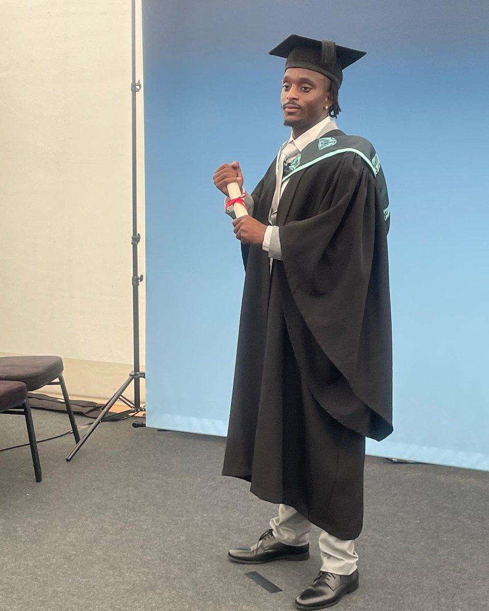 Hemel Hempstead Town FC tweet media