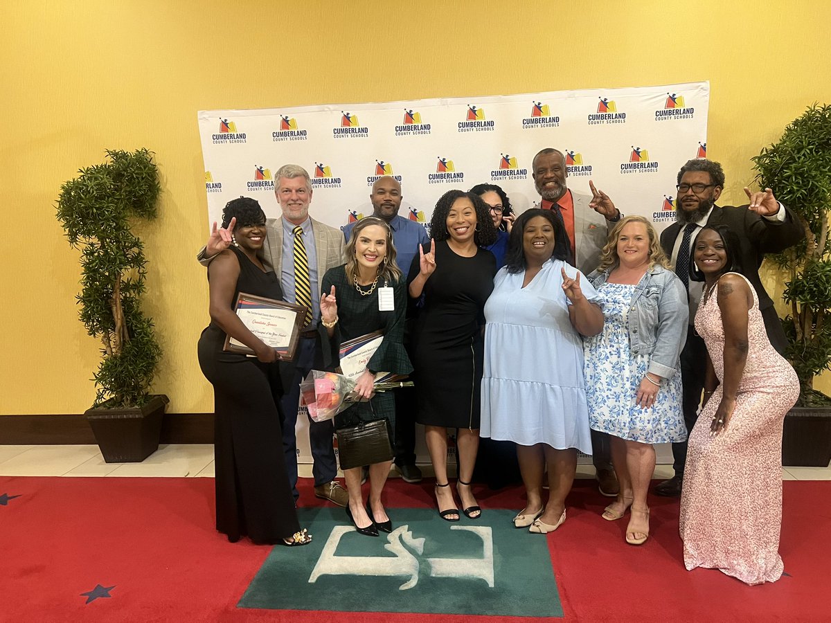 Leon Borders tweet media