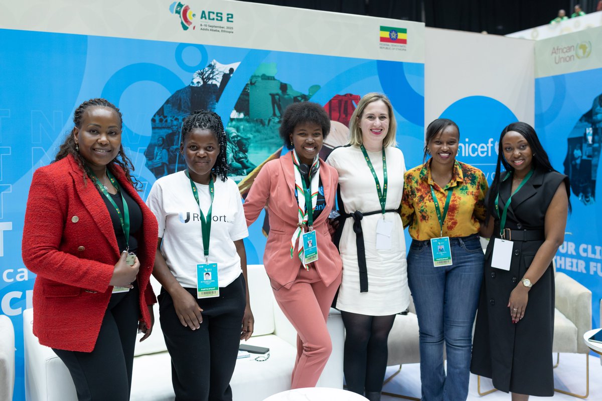 UNICEFEthiopia's tweet image. Thank you former PM @HMDessalegn for advocating for young people to take part in #climateaction.

We thank the youth and all partners for joining the climate discussions.

#ACS2