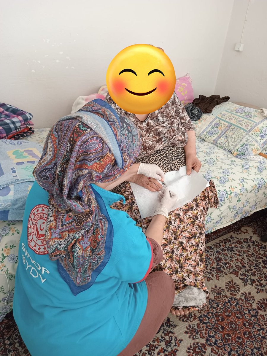 Vefa Projesi kapsamında, SYDV Vefa çalışanlarımız ihtiyaç sahibi vatandaşlarımızın ev temizliği ve kişisel bakım hizmetlerini titizlikle yerine getiriyor.
🤝 Dayanışma ile yalnız değilsiniz.
#aileyılı
<a href="/MahinurOzdemir/">Mahinur Özdemir Göktaş</a>
<a href="/tcailesosyal/">T.C. Aile ve Sosyal Hizmetler Bakanlığı</a>
<a href="/TCSinopValiligi/">T.C. Sinop Valiliği</a>
<a href="/TurkiyeSydv/">SYDV TÜRKİYE AİLESİ</a>