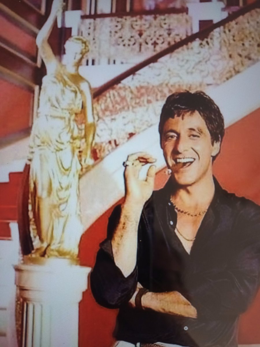 Cuatro películas destacadas del gran director Brian De Palma. 
Fascinación 1976
Carrie 1976
Vestida para matar 1980
El precio del poder 1983