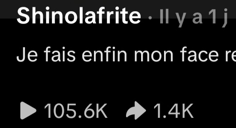 "J'avais envie de face reveal mais pas quand y avait du monde" 😂