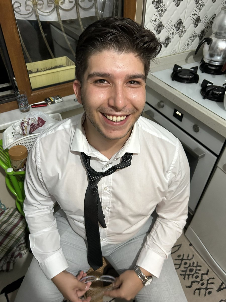 Reis sen o kahveyi içtin ya… 😚🐇