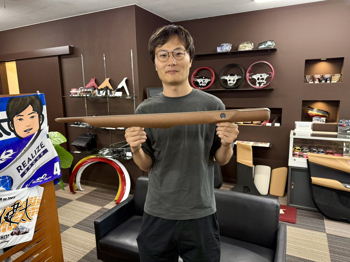 Grazio_Design's tweet image. 今日のヤマケン♡

手にしているのは新作の。
いつもありがとうございます🙇‍♀️💕

#山下健太
#クラウンスポーツ
#グラージオ