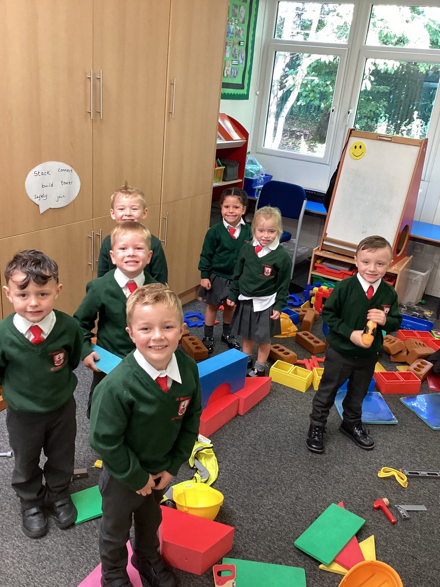 Reception have settled in so well! We have been exploring our classroom and making new friends ⭐️