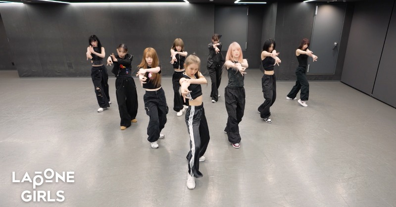 official__ME_I_'s tweet photo. ME:I (ミーアイ) ⊹ 'Royal Energy' Dance Practice Video

🔗 https://t.co/LI73s8PAaa

#ME_I_Royal_Energy
#ME_I_WHO_I_AM  
#ME_I #ミーアイ #미아이