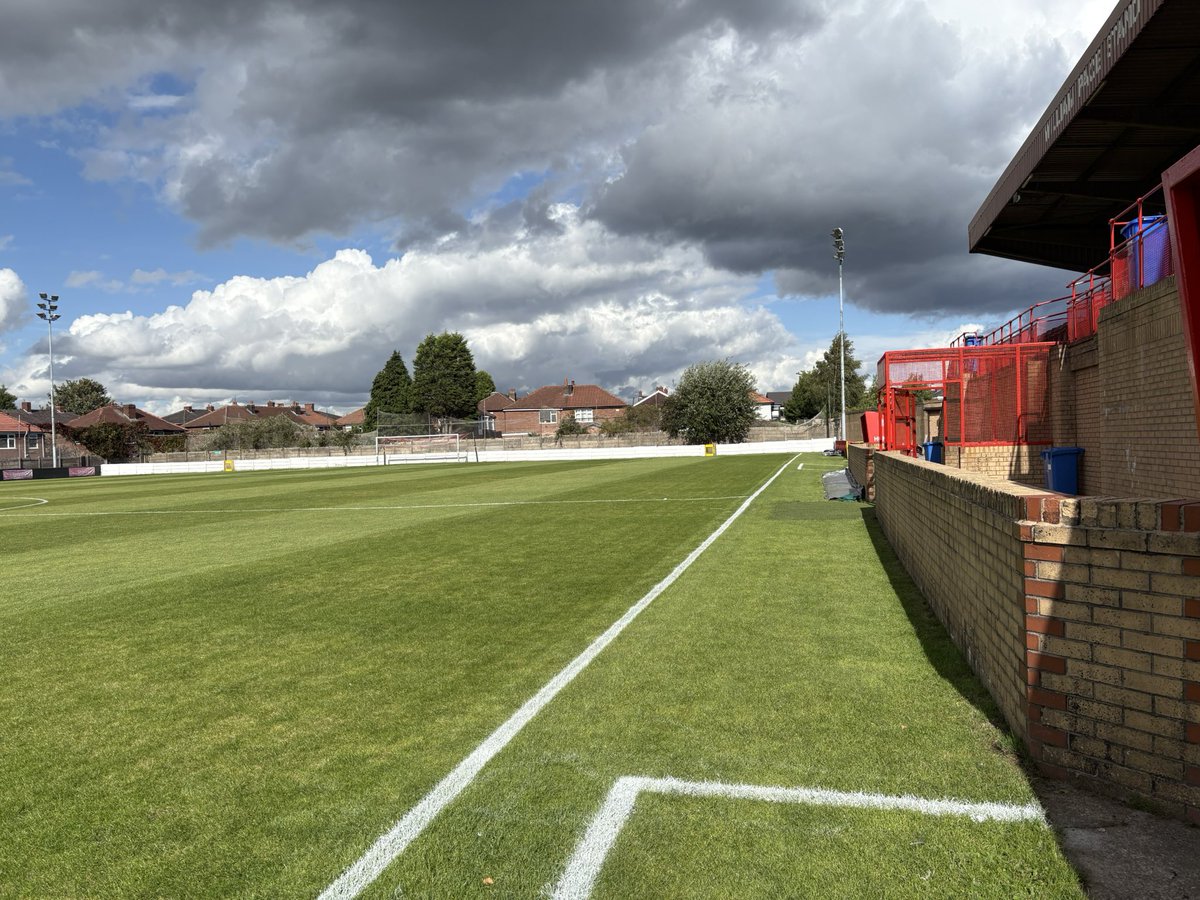 Bryan1dfc's tweet image. Matchday ready for tomorrow