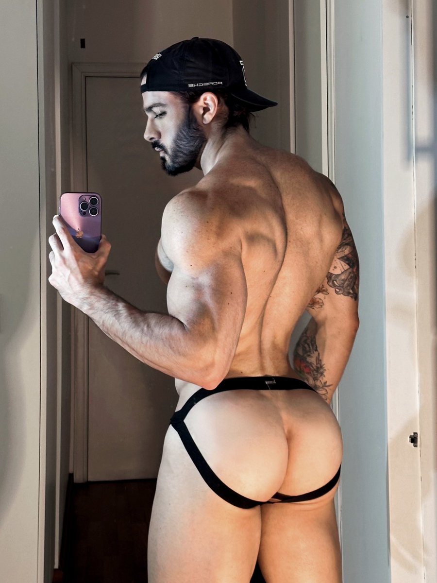 Just slide inside 🍒