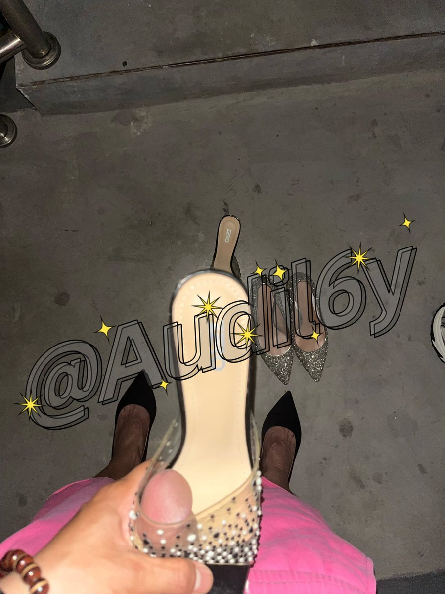 不大不小刚刚好##淄博 #高跟鞋 #扫楼打胶 #扫楼