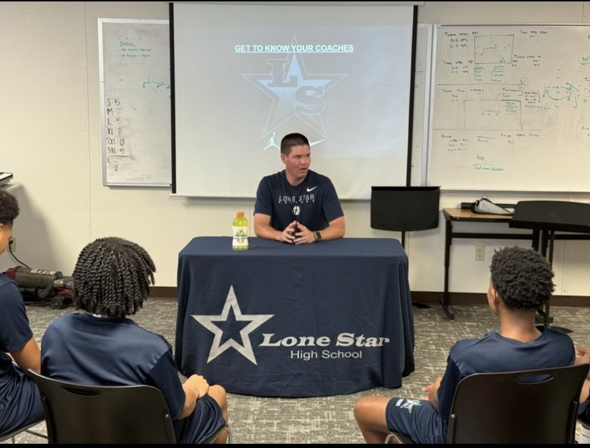 The coaches enjoyed sharing their personal stories/journey and taking rapid questions from the players so they can get to know them better. #CoachesPressConference #DUBS