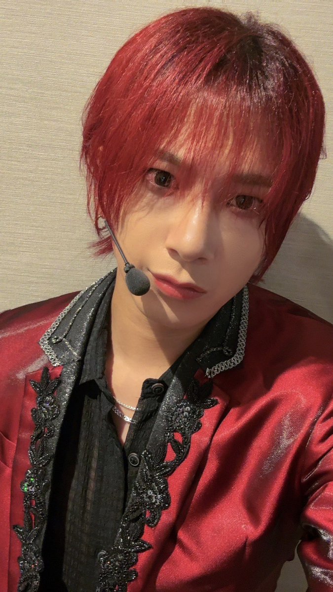 OWV (@owv_official) on Twitter photo #OWV_VERSUS
━━━━━━━🔥
#OWV #本田康祐
<a href="/honda_0411/">本田康祐 kosuke honda</a>
-5年前のMCより自己紹介を抜粋-
『はい、え~~、
OWV のリーダーの本田康祐です。
中川 簡単やなぁ、あ、まだあった
本田 えっと 1995 年 4 月 11 日生まれ
あれ?ていうことは今日が誕生日なんです。 #OWV_VERSUS
━━━━━━━🔥
#OWV #本田康祐
<a href="/honda_0411/">本田康祐 kosuke honda</a>
-5年前のMCより自己紹介を抜粋-
『はい、え~~、
OWV のリーダーの本田康祐です。
中川 簡単やなぁ、あ、まだあった
本田 えっと 1995 年 4 月 11 日生まれ
あれ?ていうことは今日が誕生日なんです。