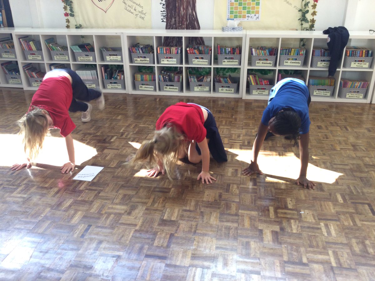 MissWinnardSTM's tweet image. Circuit training in PE focusing on cardio🏃‍♀️🏃they all worked so hard! #STMPE